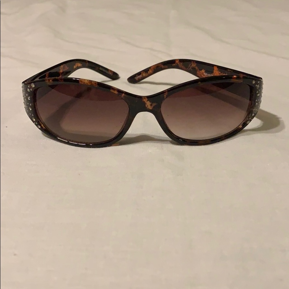 Foster grant rhinestone accent sunglasses